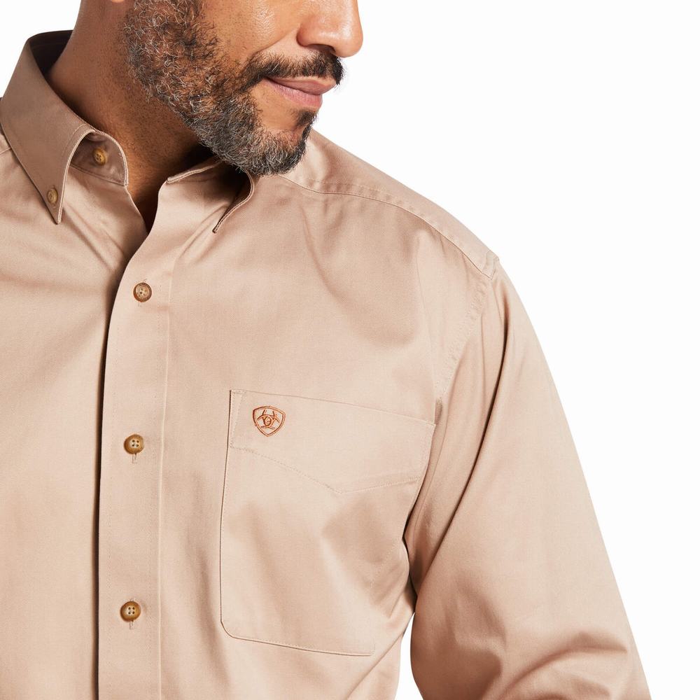 Camicie Ariat Solid Twill Classiche Fit Uomo Khaki | IT128PDXW